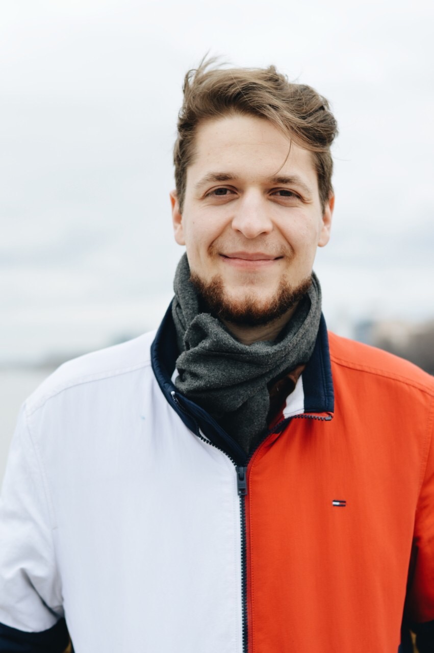 Hegedüs Máté Hegedüs Máté magántanár profilképe