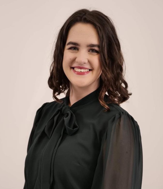 Katinka Harsányi magántanár profilképe