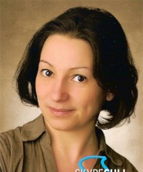 Huszár Katalin Huszár Katalin magántanár profilképe